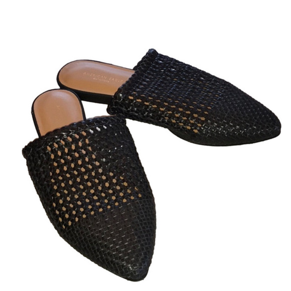 American Eagle Woven Slip on Flats Mule Black size 7 - Picture 1 of 3